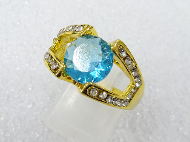 Colored stone ring (size 21)